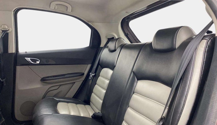 2017 Tata Tiago XZA PETROL, Petrol, Automatic, 57,091 km, Right Side Rear Door Cabin