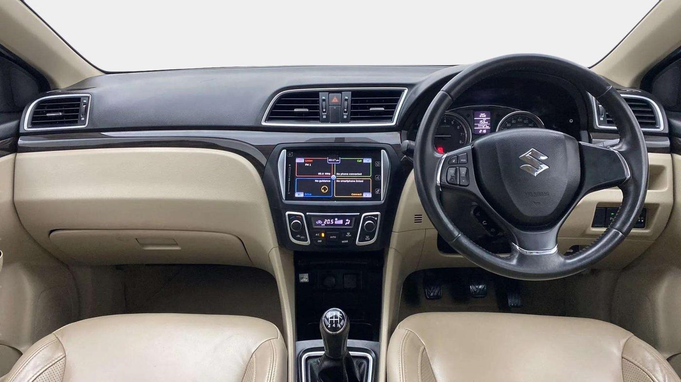 2018 Maruti Ciaz ALPHA 1.4 PETROL, Petrol, Manual, 77,985 km, Dashboard