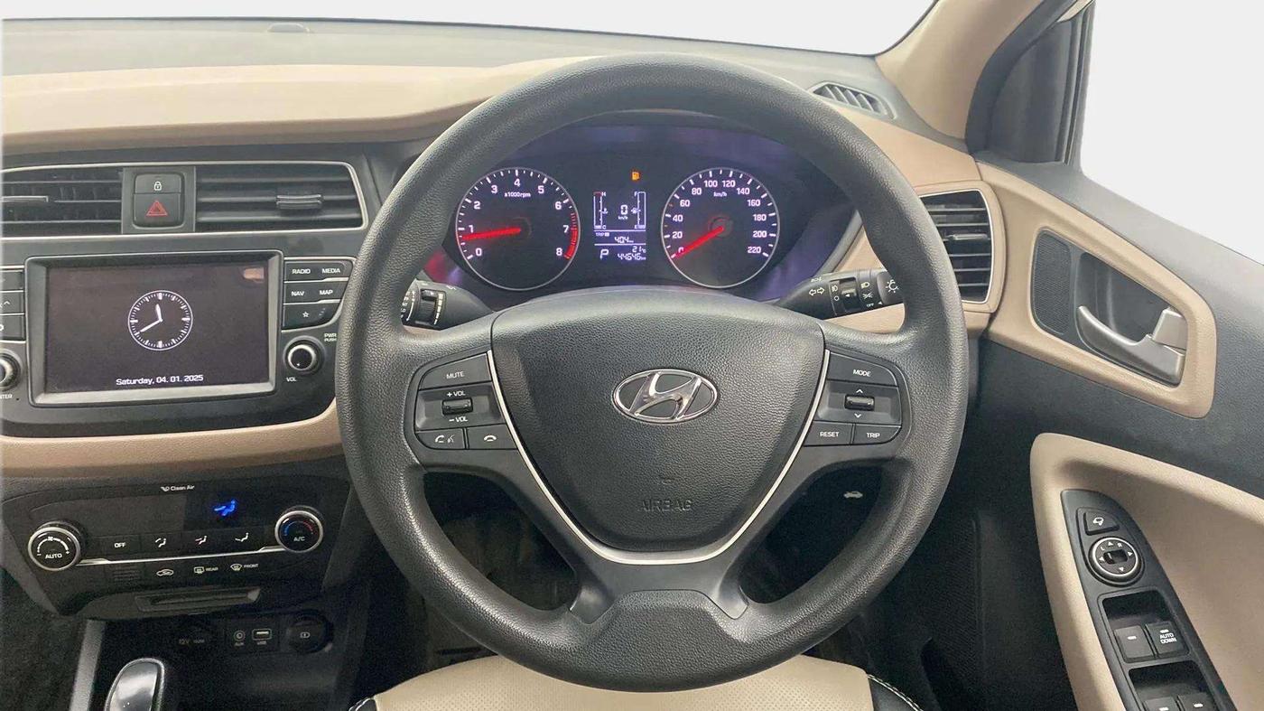 2018 Hyundai Elite i20 ASTA 1.2  CVT, Petrol, Automatic, 44,800 km, Steering Wheel Close Up
