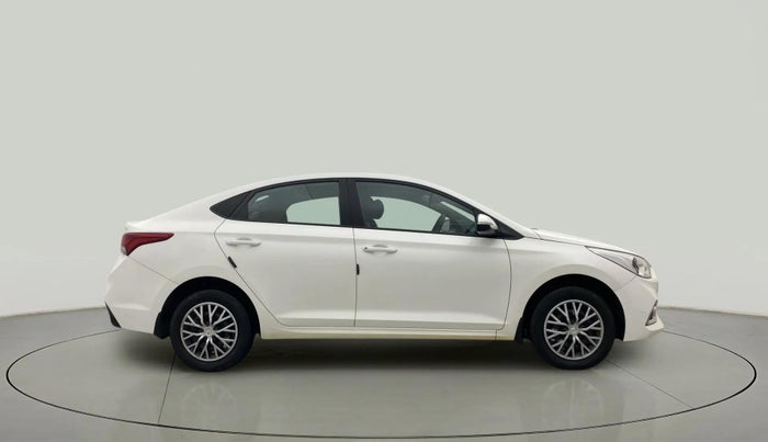 2018 Hyundai Verna 1.4 E PETROL, Petrol, Manual, 28,792 km, Right Side View