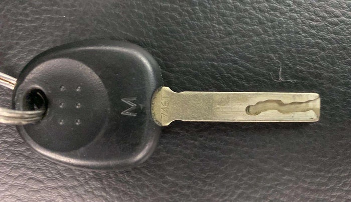 2018 Hyundai Verna 1.4 E PETROL, Petrol, Manual, 28,792 km, Key Close Up
