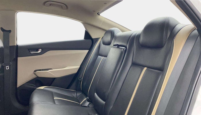 2018 Hyundai Verna 1.4 E PETROL, Petrol, Manual, 28,792 km, Right Side Rear Door Cabin