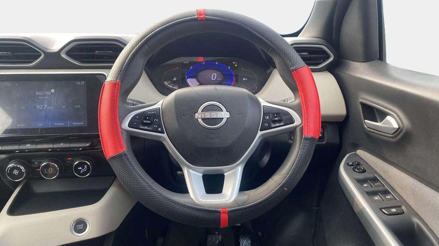 2022 Nissan MAGNITE XV TURBO CVT, Petrol, Automatic, 20,204 km, Steering Wheel Close Up