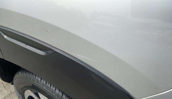 2022 Nissan MAGNITE XV TURBO CVT, Petrol, Automatic, 20,204 km, Left quarter panel - Minor scratches