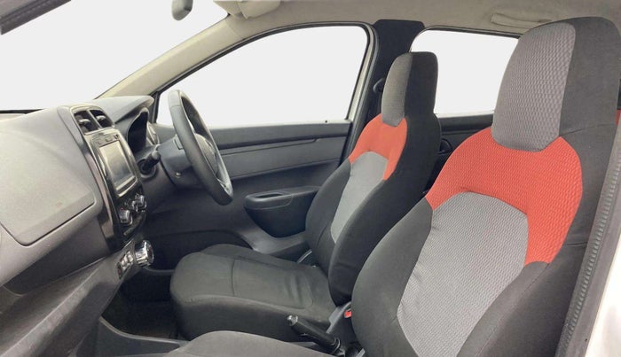 2016 Renault Kwid RXT 1.0 AMT, Petrol, Automatic, 40,749 km, Right Side Front Door Cabin