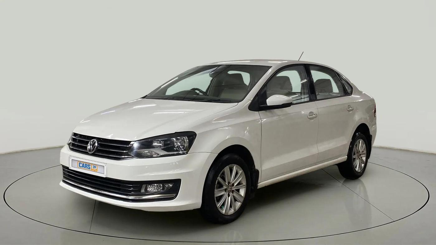 2017 Volkswagen Vento HIGHLINE PETROL AT, Petrol, Automatic, 65,025 km, Left Front Diagonal