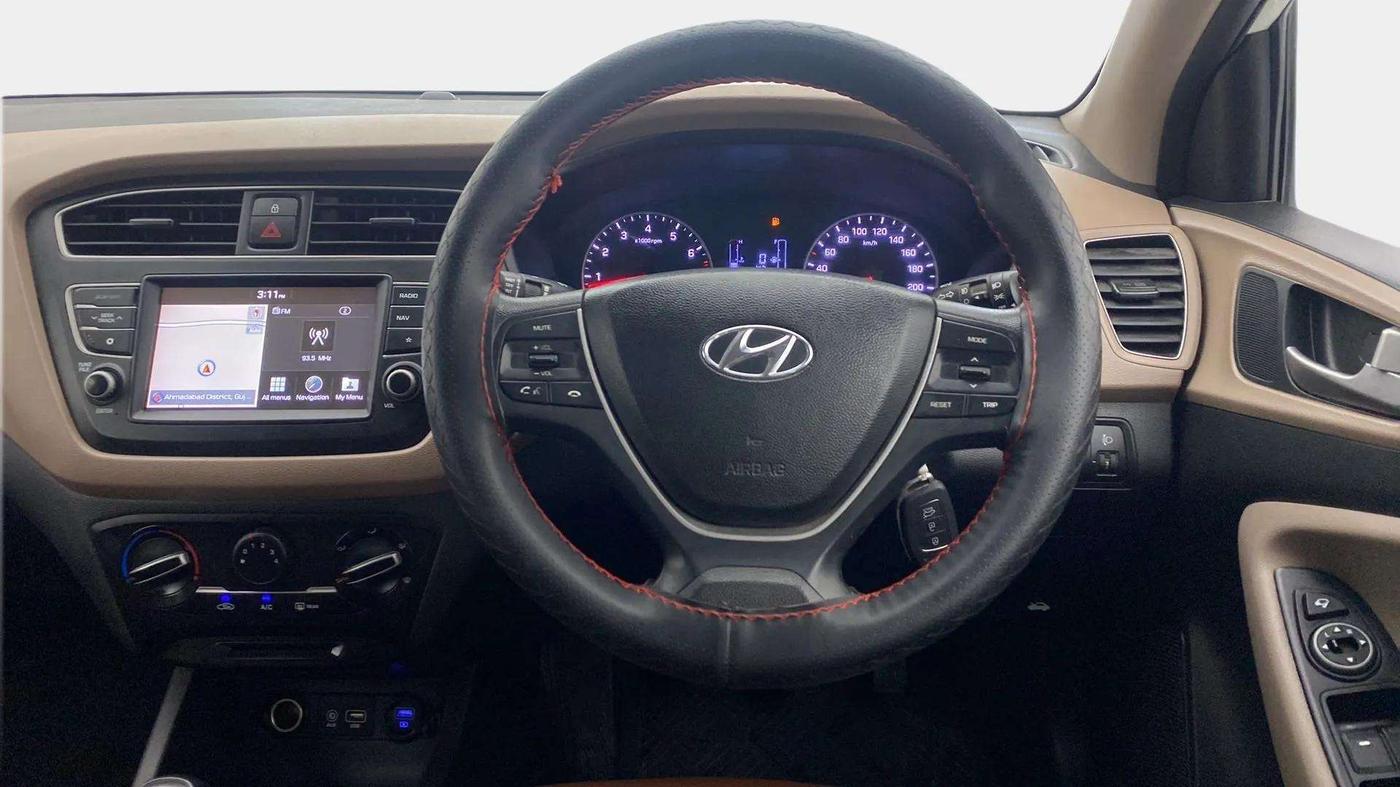 2020 Hyundai Elite i20 SPORTZ PLUS 1.2, Petrol, Manual, 59,997 km, Steering Wheel Close Up