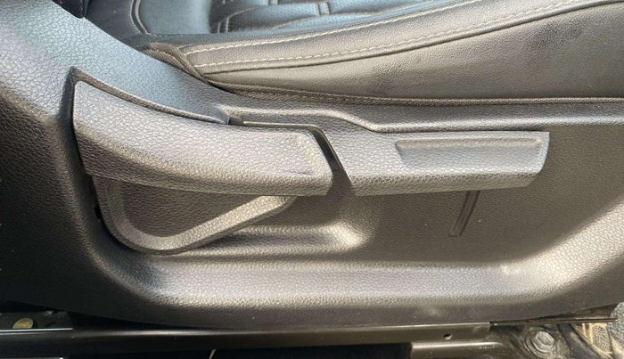 2021 KIA SELTOS HTX ANNIVERSARY EDITION 1.5 PETROL, Petrol, Manual, 26,344 km, Driver Side Adjustment Panel