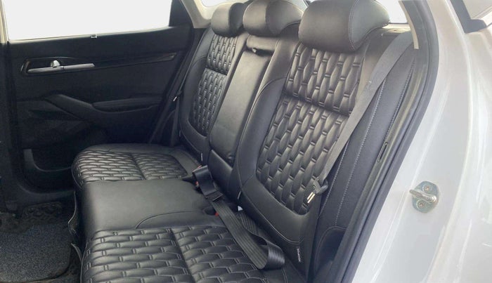 2021 KIA SELTOS HTX ANNIVERSARY EDITION 1.5 PETROL, Petrol, Manual, 26,344 km, Right Side Rear Door Cabin