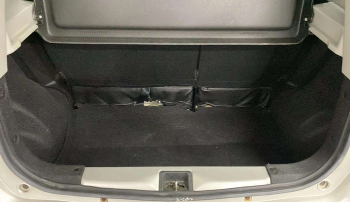 2019 Maruti New Wagon-R ZXI 1.2, Petrol, Manual, 12,675 km, Boot Inside