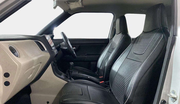 2019 Maruti New Wagon-R ZXI 1.2, Petrol, Manual, 12,675 km, Right Side Front Door Cabin