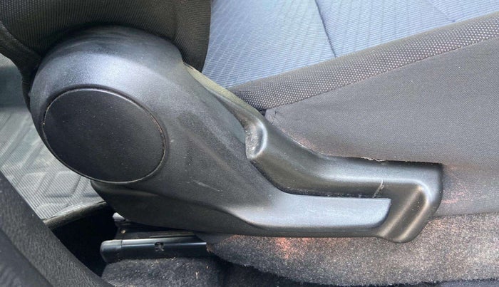 2020 Maruti Baleno DELTA PETROL 1.2, Petrol, Manual, 32,923 km, Driver Side Adjustment Panel