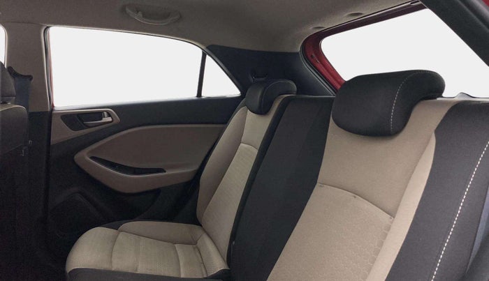 2015 Hyundai Elite i20 ASTA 1.2, Petrol, Manual, 94,652 km, Right Side Rear Door Cabin