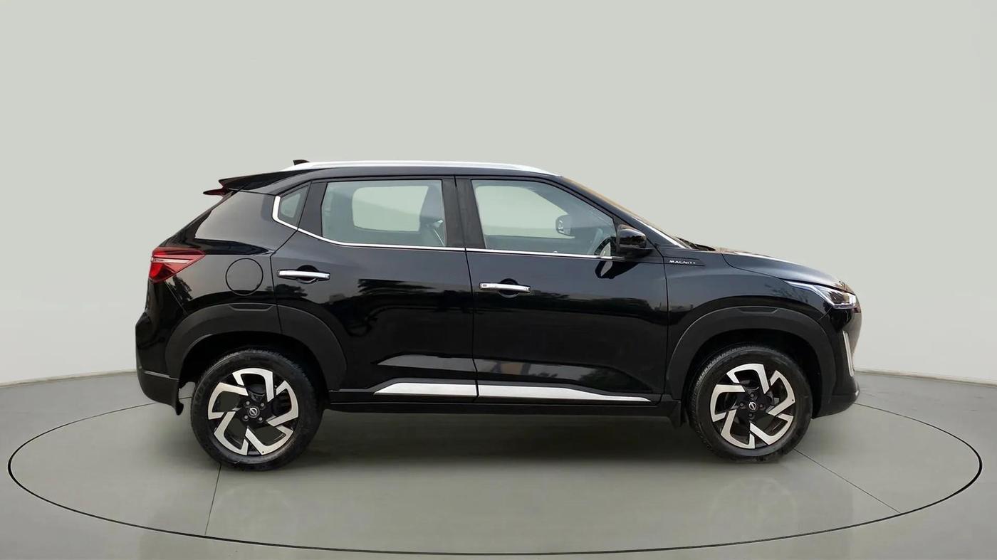 2022 Nissan MAGNITE XV TURBO, Petrol, Manual, 8,264 km, Right Side View
