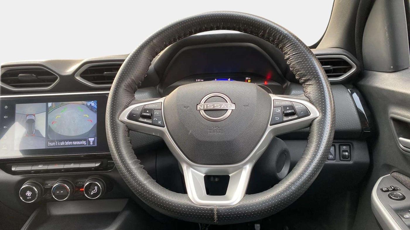 2022 Nissan MAGNITE XV TURBO, Petrol, Manual, 8,264 km, Steering Wheel Close Up