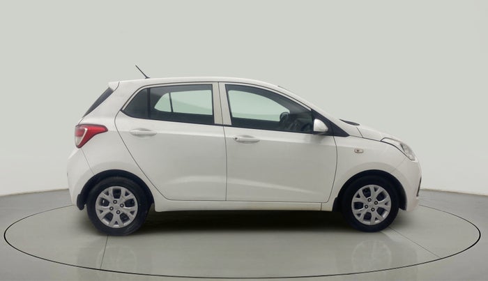 2016 Hyundai Grand i10 MAGNA 1.2 KAPPA VTVT, CNG, Manual, 79,851 km, Right Side View