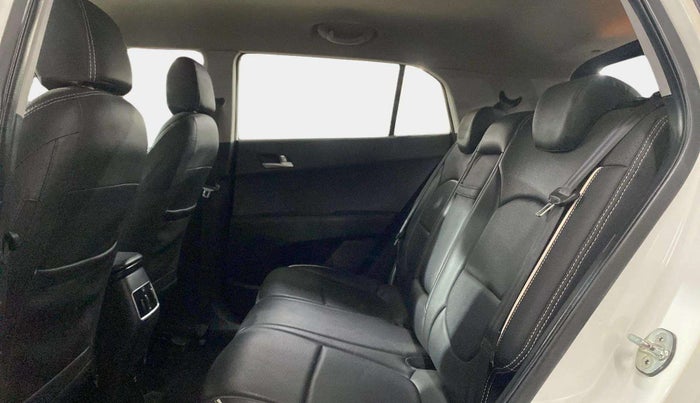2018 Hyundai Creta SX 1.6 PETROL DUAL TONE, Petrol, Manual, 53,239 km, Right Side Rear Door Cabin