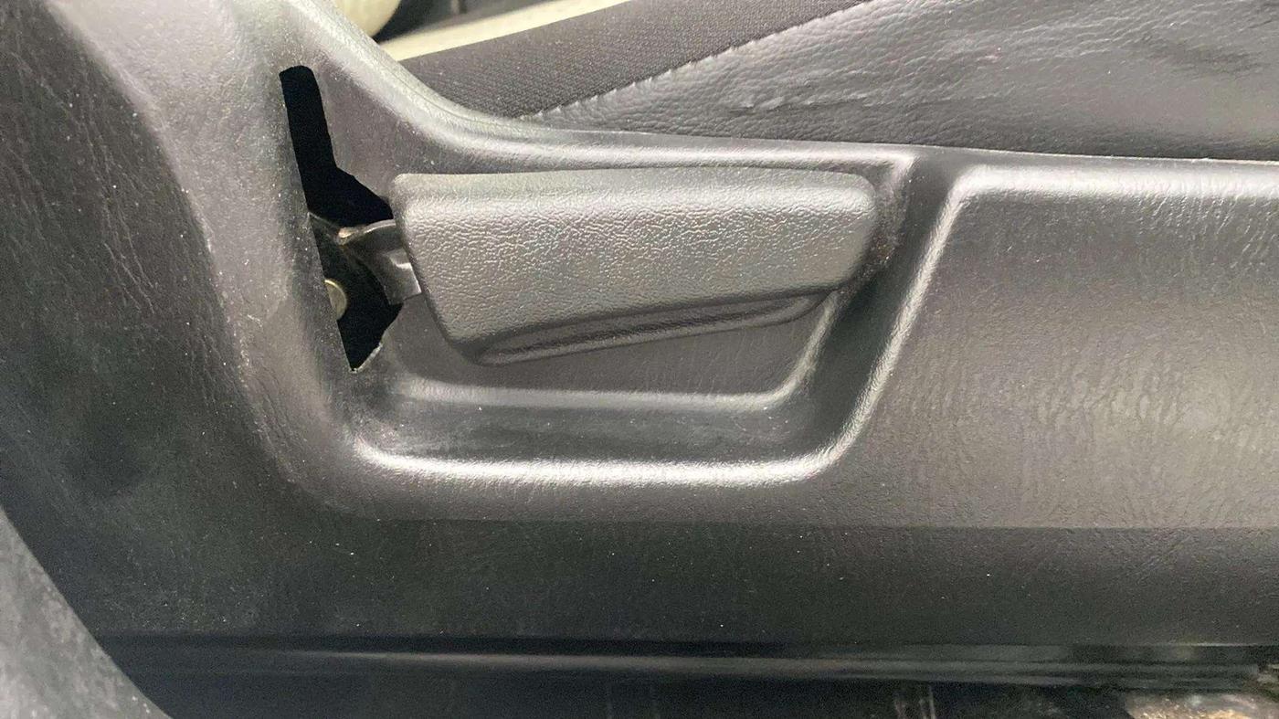 2019 Maruti Alto LXI, Petrol, Manual, 16,439 km, Driver Side Adjustment Panel