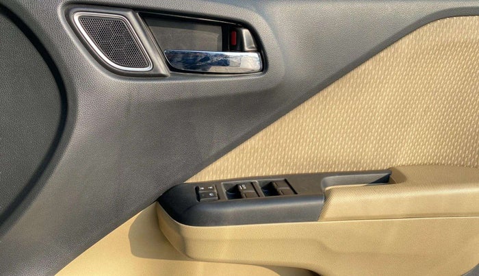 2018 Honda City 1.5L I-VTEC V MT, Petrol, Manual, 65,021 km, Driver Side Door Panels Control