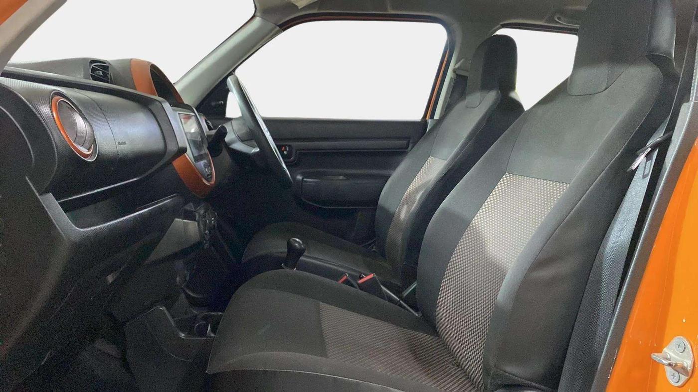 2019 Maruti S PRESSO VXI+, Petrol, Manual, 47,332 km, Right Side Front Door Cabin