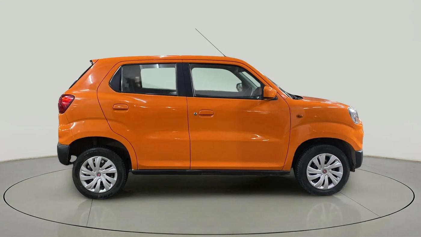 2019 Maruti S PRESSO VXI+, Petrol, Manual, 47,332 km, Right Side View