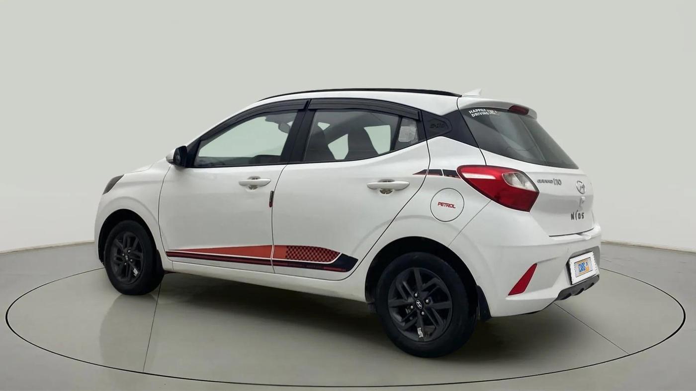 2021 Hyundai GRAND I10 NIOS SPORTZ 1.2 KAPPA VTVT, Petrol, Manual, 49,405 km, Left Back Diagonal