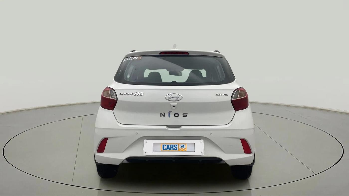 2021 Hyundai GRAND I10 NIOS SPORTZ 1.2 KAPPA VTVT, Petrol, Manual, 49,405 km, Back/Rear