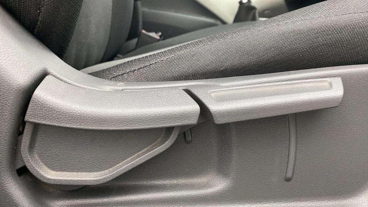 2021 Hyundai GRAND I10 NIOS SPORTZ 1.2 KAPPA VTVT, Petrol, Manual, 49,405 km, Driver Side Adjustment Panel