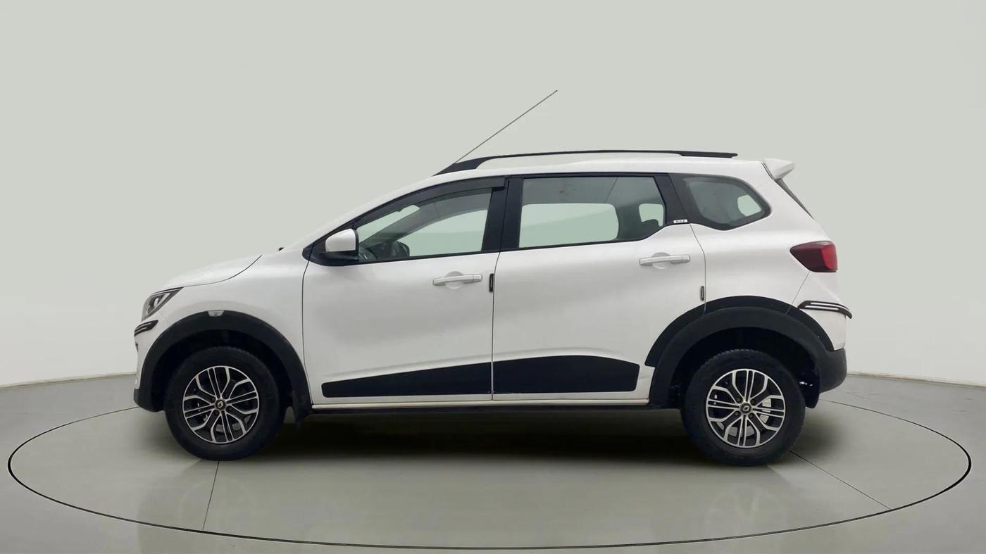2019 Renault TRIBER RXZ, Petrol, Manual, 23,210 km, Left Side