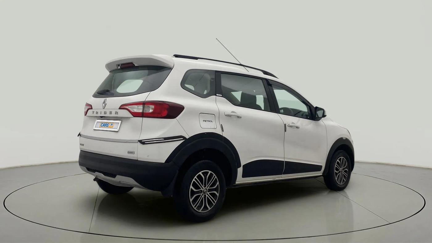 2019 Renault TRIBER RXZ, Petrol, Manual, 23,210 km, Right Back Diagonal