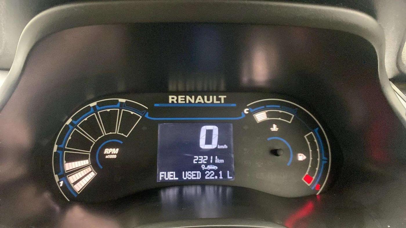 2019 Renault TRIBER RXZ, Petrol, Manual, 23,210 km, Odometer Image