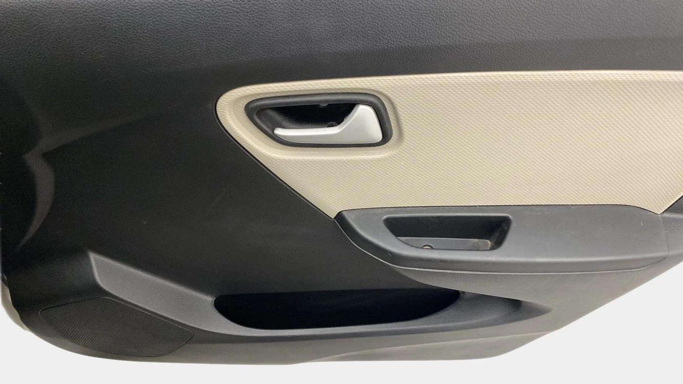 2021 Maruti Alto VXI PLUS, Petrol, Manual, 23,798 km, Driver Side Door Panels Control