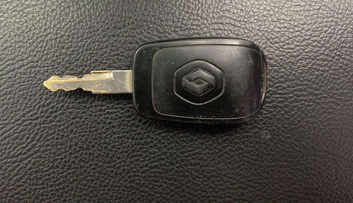2016 Renault Kwid RXL, Petrol, Manual, 38,364 km, Key Close Up