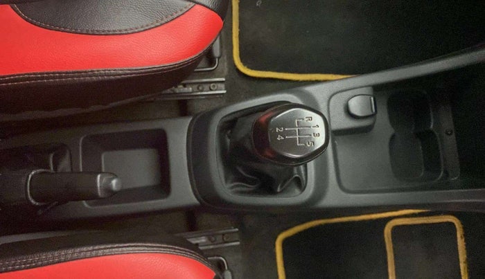 2016 Renault Kwid RXL, Petrol, Manual, 38,364 km, Gear Lever