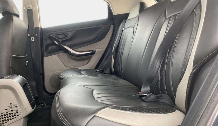 2018 Tata NEXON XM DIESEL, Diesel, Manual, 97,688 km, Right Side Rear Door Cabin
