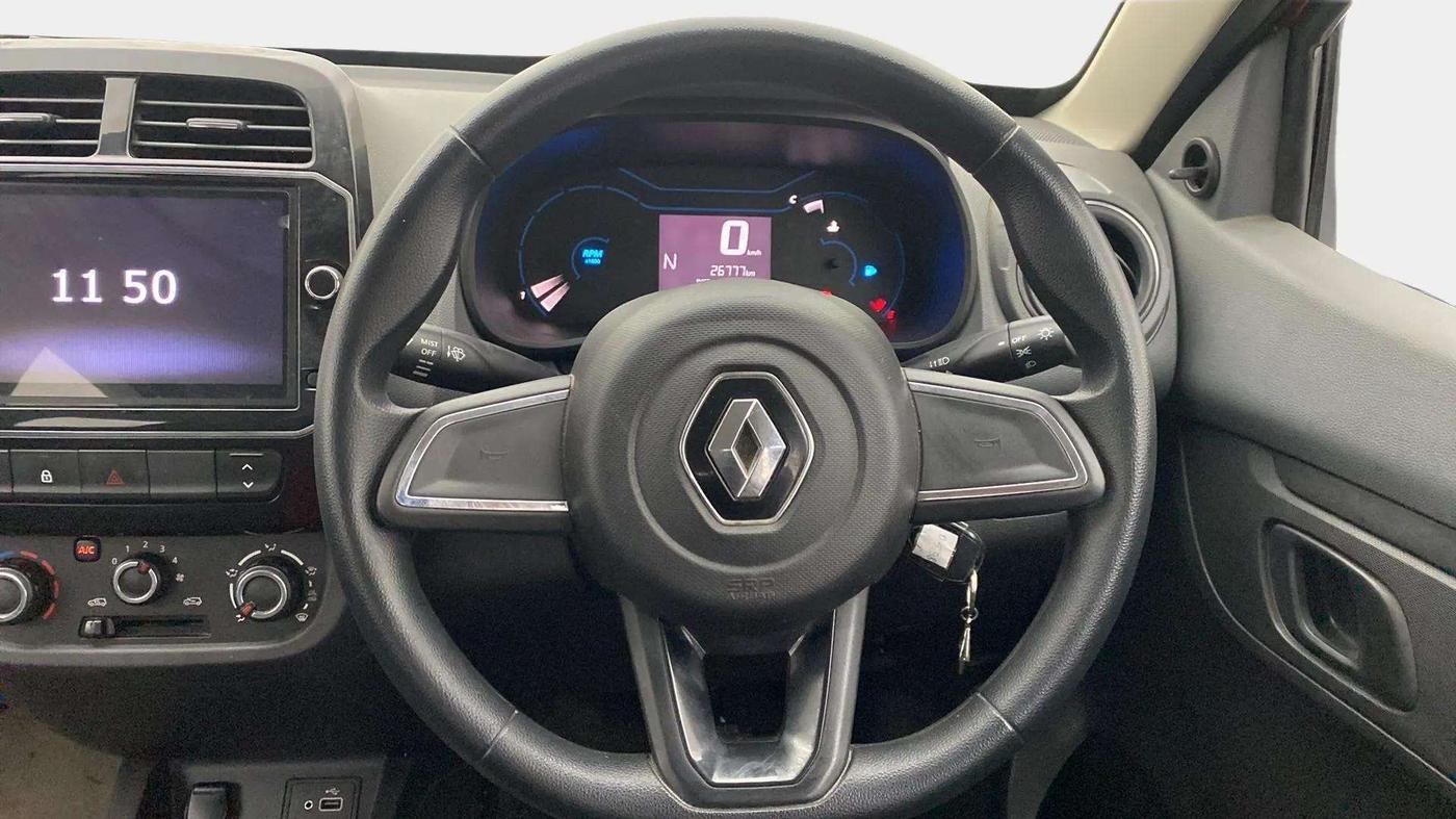 2020 Renault Kwid RXT 1.0 AMT, Petrol, Automatic, 26,781 km, Steering Wheel Close Up