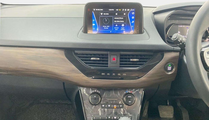 2022 Tata NEXON XZA PLUS KAZIRANGA PETROL, Petrol, Automatic, 6,107 km, Air Conditioner