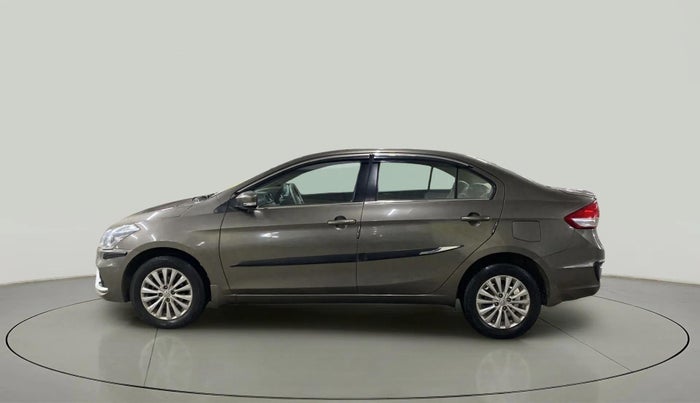 2018 Maruti Ciaz DELTA 1.5 SHVS MT PETROL, Petrol, Manual, 64,117 km, Left Side