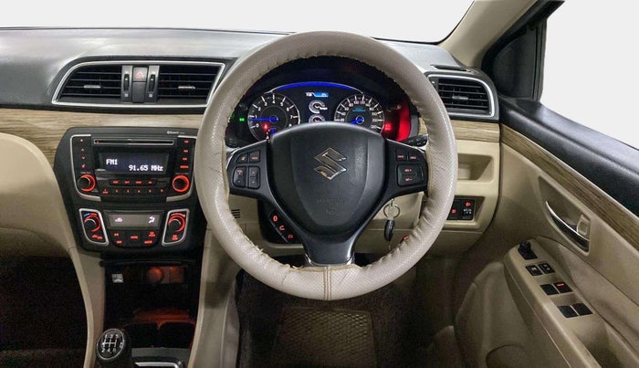 2018 Maruti Ciaz DELTA 1.5 SHVS MT PETROL, Petrol, Manual, 64,117 km, Steering Wheel Close Up
