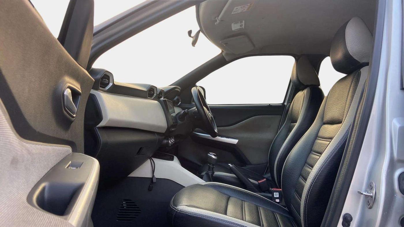 2021 Nissan MAGNITE XL, Petrol, Manual, 29,720 km, Right Side Front Door Cabin