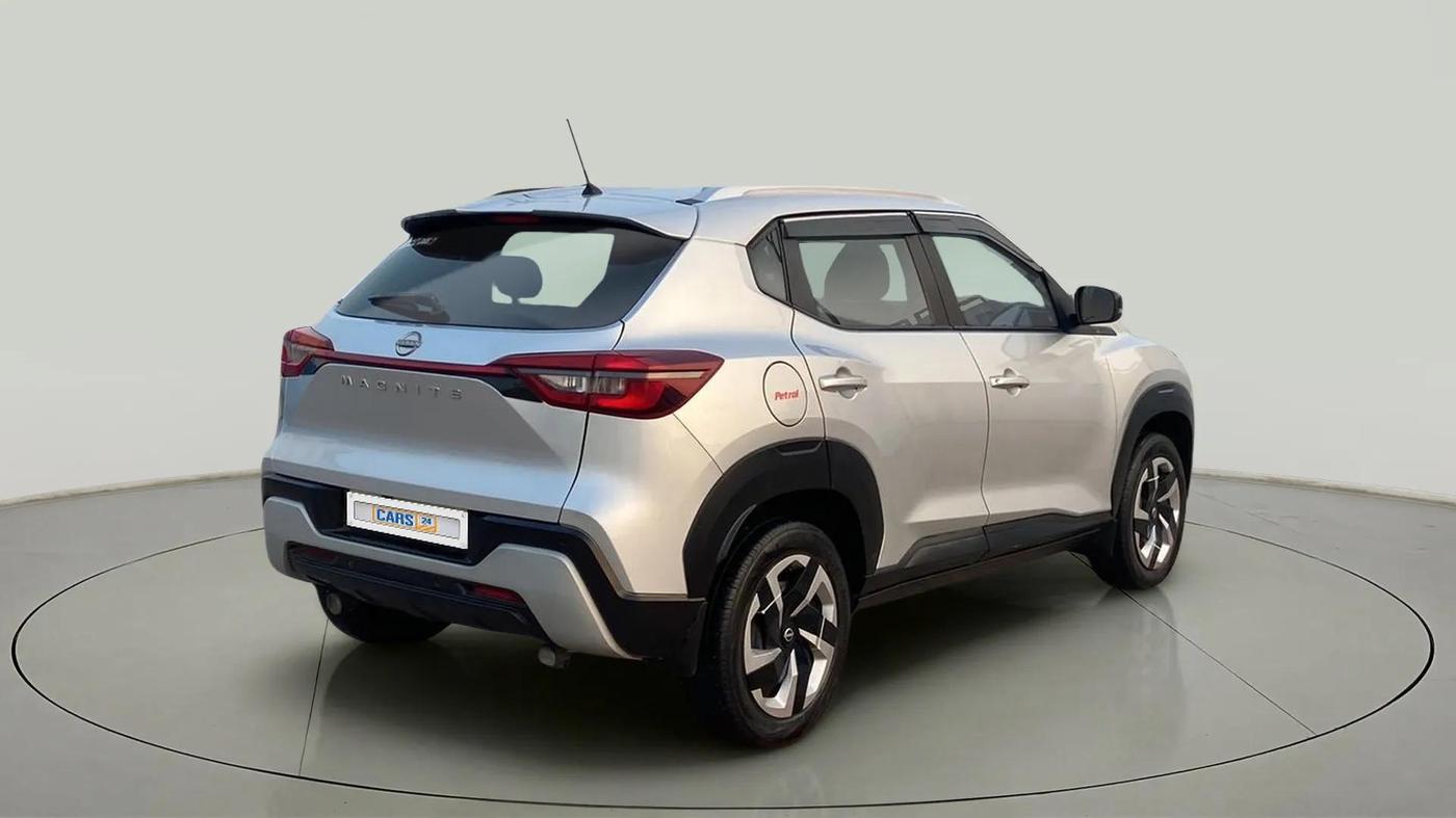 2021 Nissan MAGNITE XL, Petrol, Manual, 29,720 km, Right Back Diagonal
