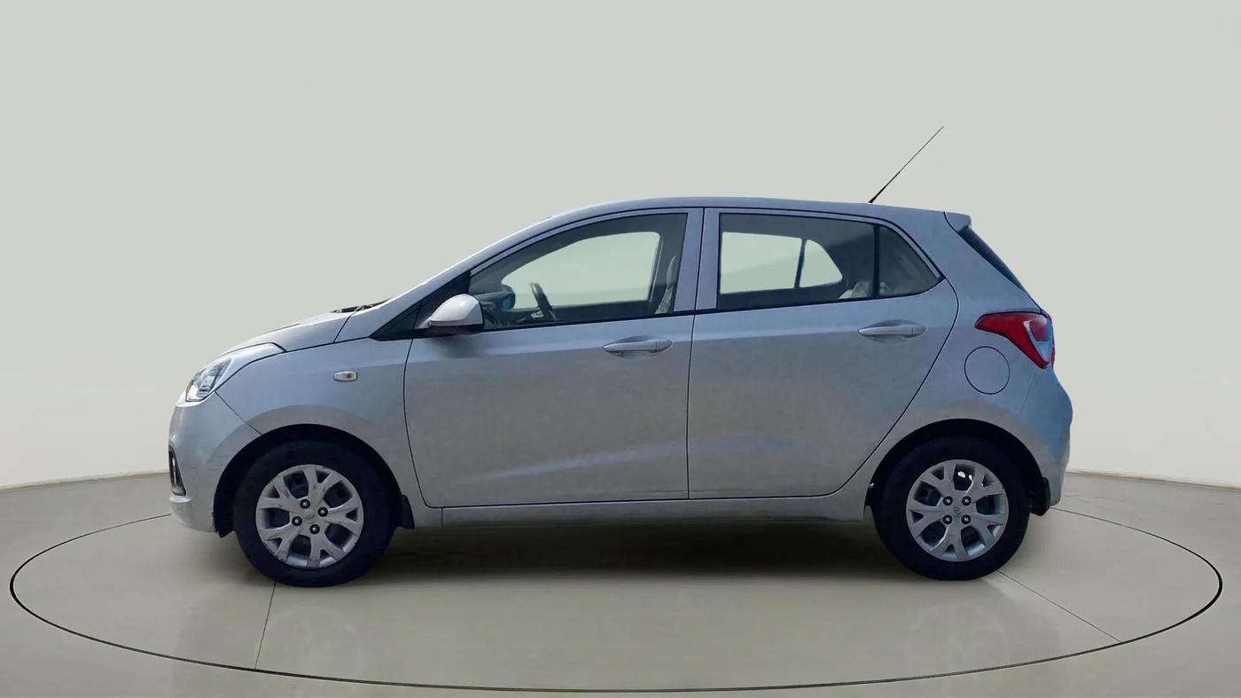 2016 Hyundai Grand i10 MAGNA AT 1.2 KAPPA VTVT, Petrol, Automatic, 27,249 km, Left Side