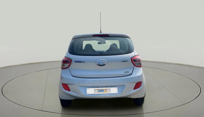 2016 Hyundai Grand i10 MAGNA AT 1.2 KAPPA VTVT, Petrol, Automatic, 27,249 km, Back/Rear