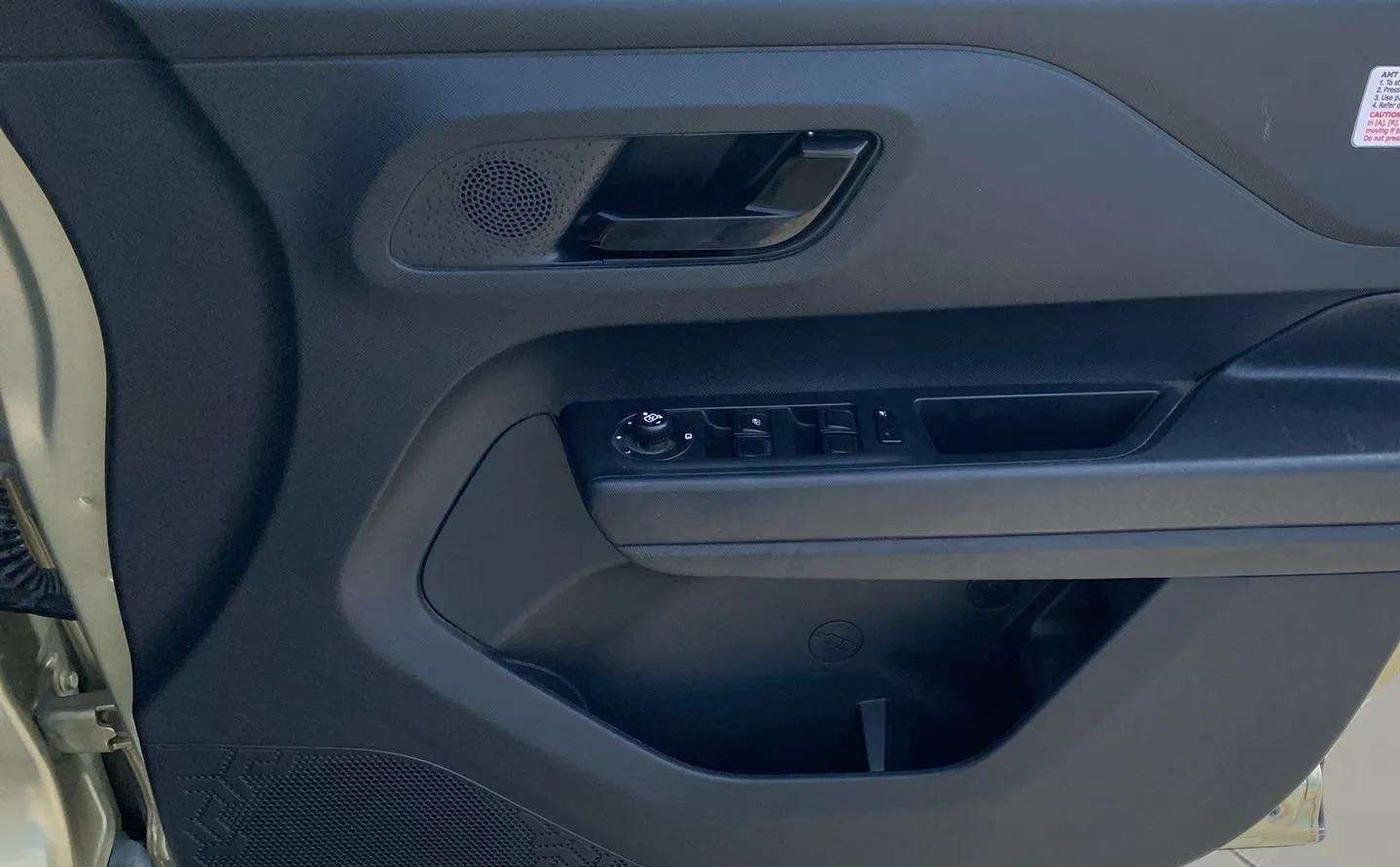 2023 Tata PUNCH CREATIVE 1.2 AMT KAZIRANGA EDITION , Petrol, Automatic, 23,456 km, Driver Side Door Panels Control