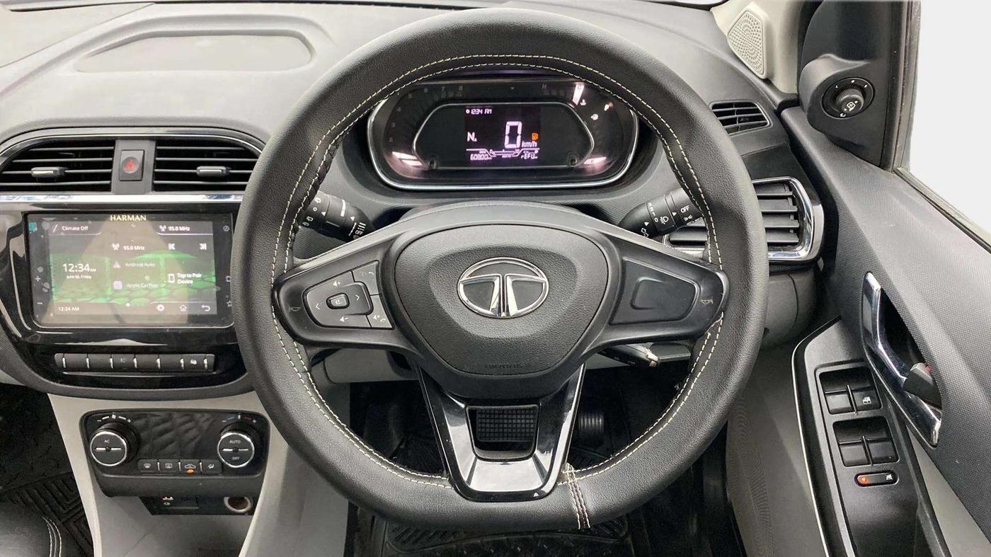 2020 Tata Tiago XZA PLUS PETROL, Petrol, Automatic, 60,772 km, Steering Wheel Close Up