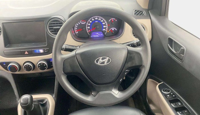 2016 Hyundai Grand i10 MAGNA 1.2 KAPPA VTVT, Petrol, Manual, 35,516 km, Steering Wheel Close Up