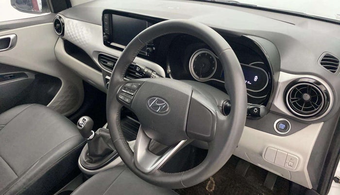 2021 Hyundai GRAND I10 NIOS ASTA 1.2 KAPPA VTVT, Petrol, Manual, 15,343 km, Steering wheel - Sound system control has minor damage