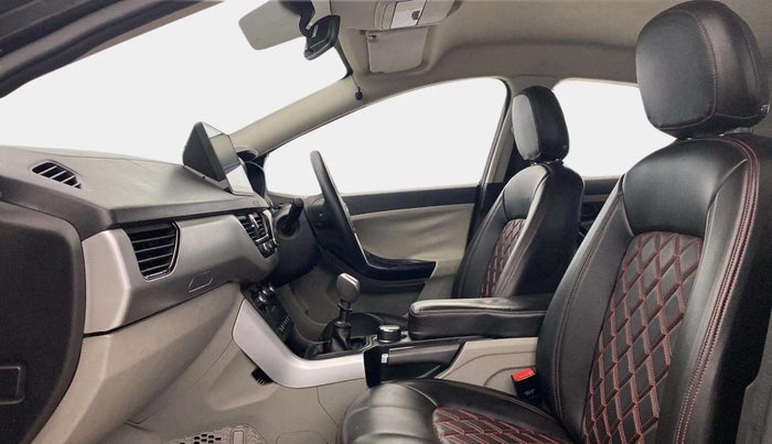 2018 Tata NEXON XM PETROL, Petrol, Manual, 50,101 km, Right Side Front Door Cabin