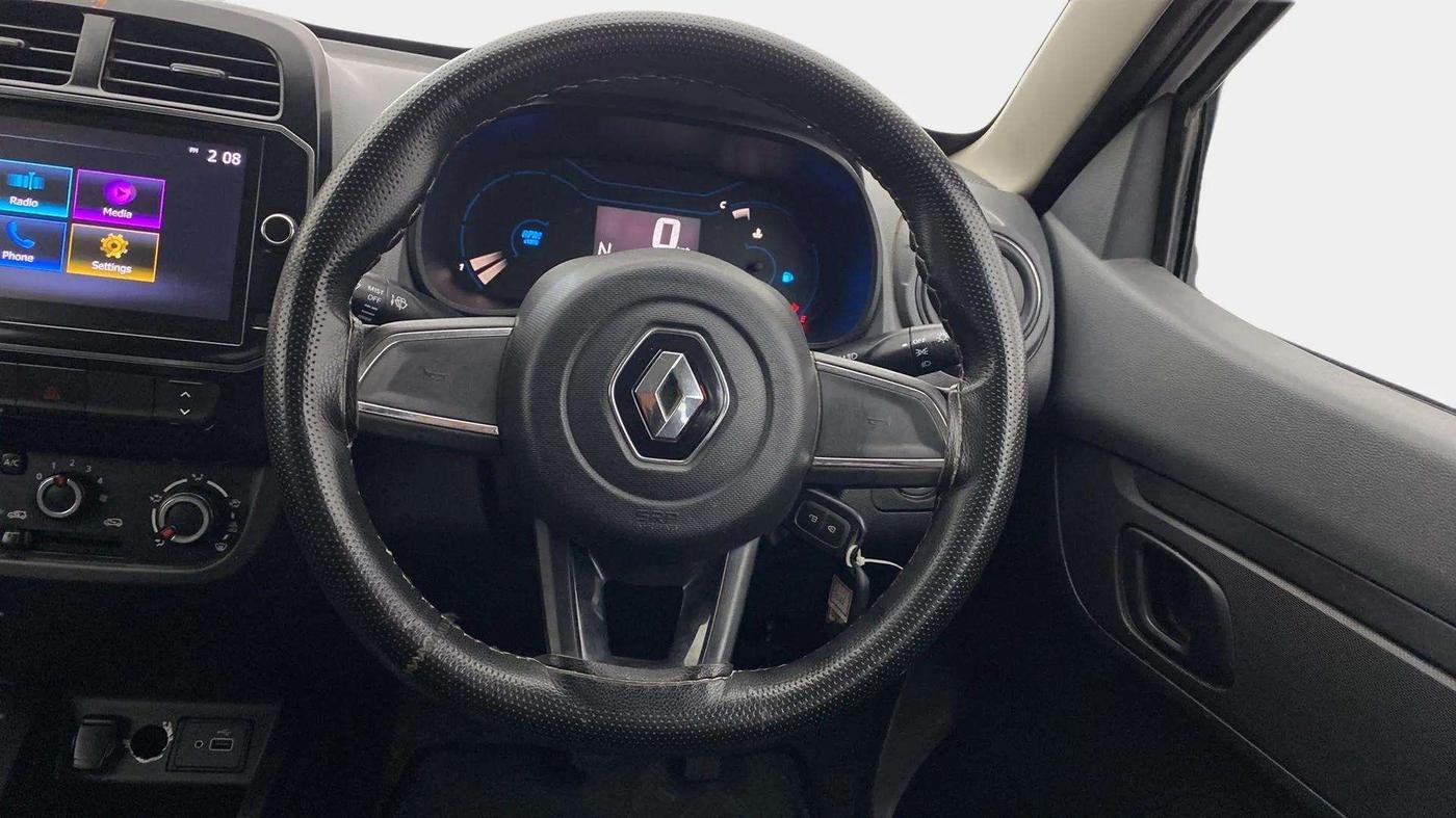 2022 Renault Kwid RXT 1.0 AMT (O), Petrol, Automatic, 18,804 km, Steering Wheel Close Up