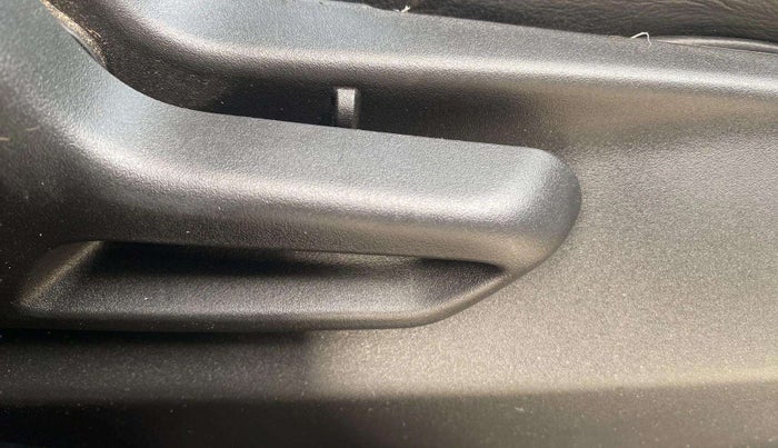 2021 Tata Tiago XT (O) PETROL, Petrol, Manual, 24,382 km, Driver Side Adjustment Panel